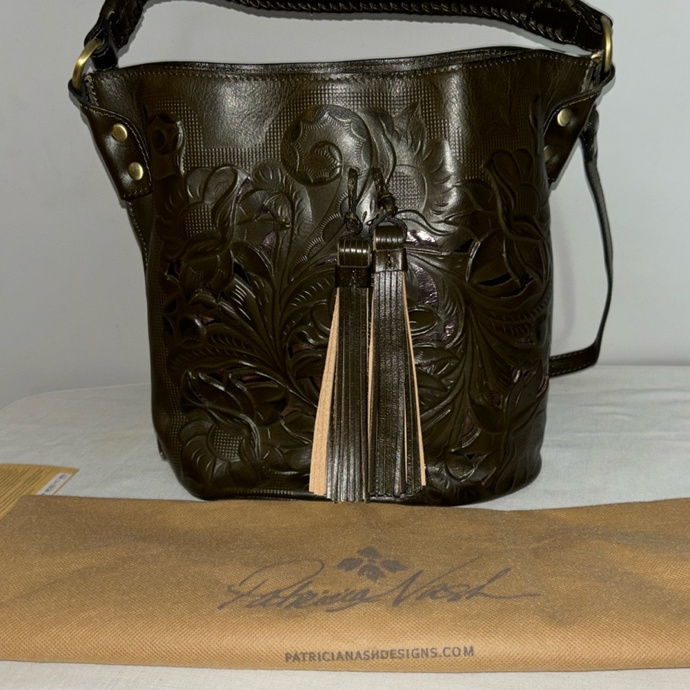Beautiful!!! Patricia Nash - Olive -NWOT